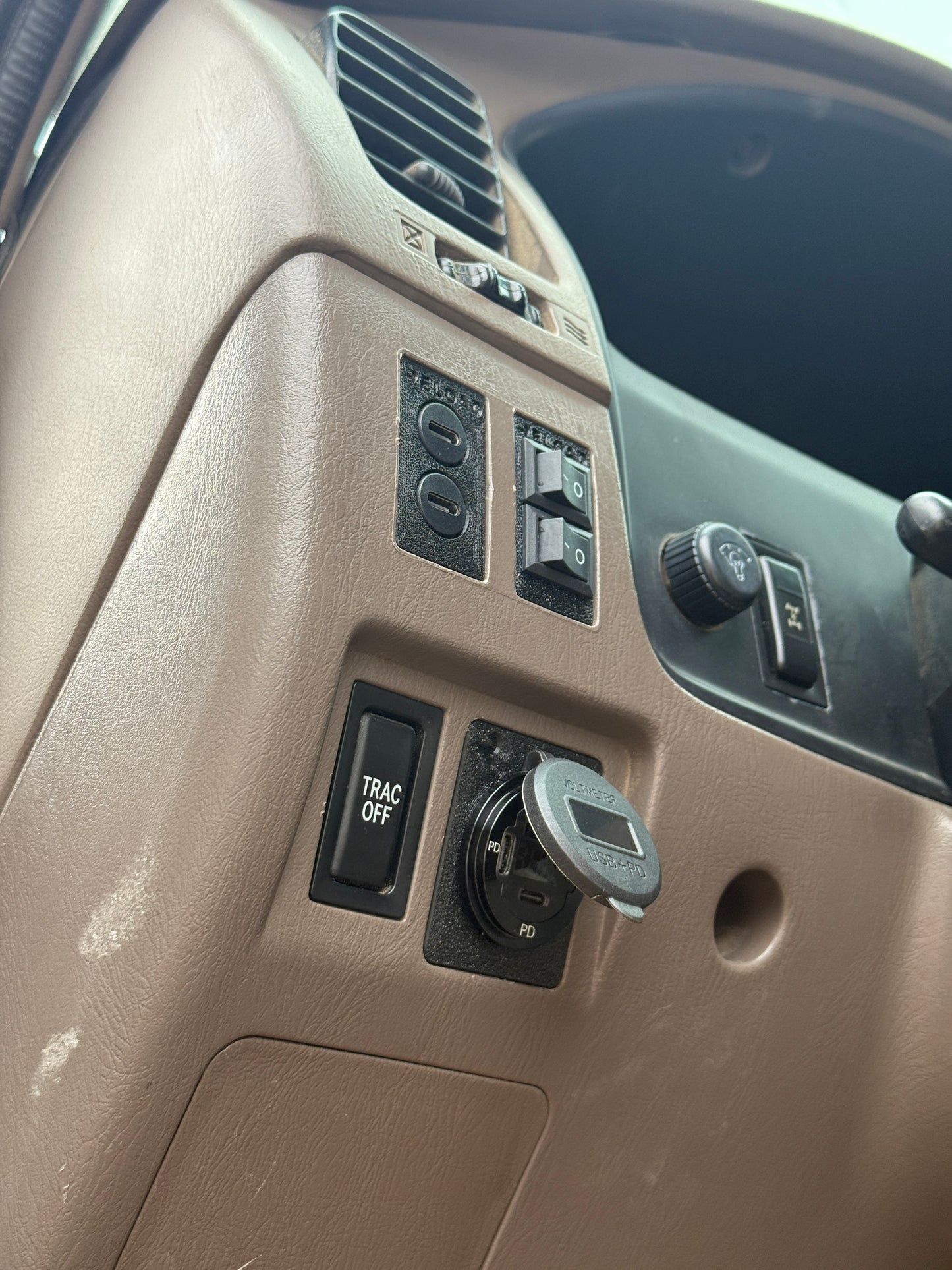 3rd gen 4runner Mini Power Panel