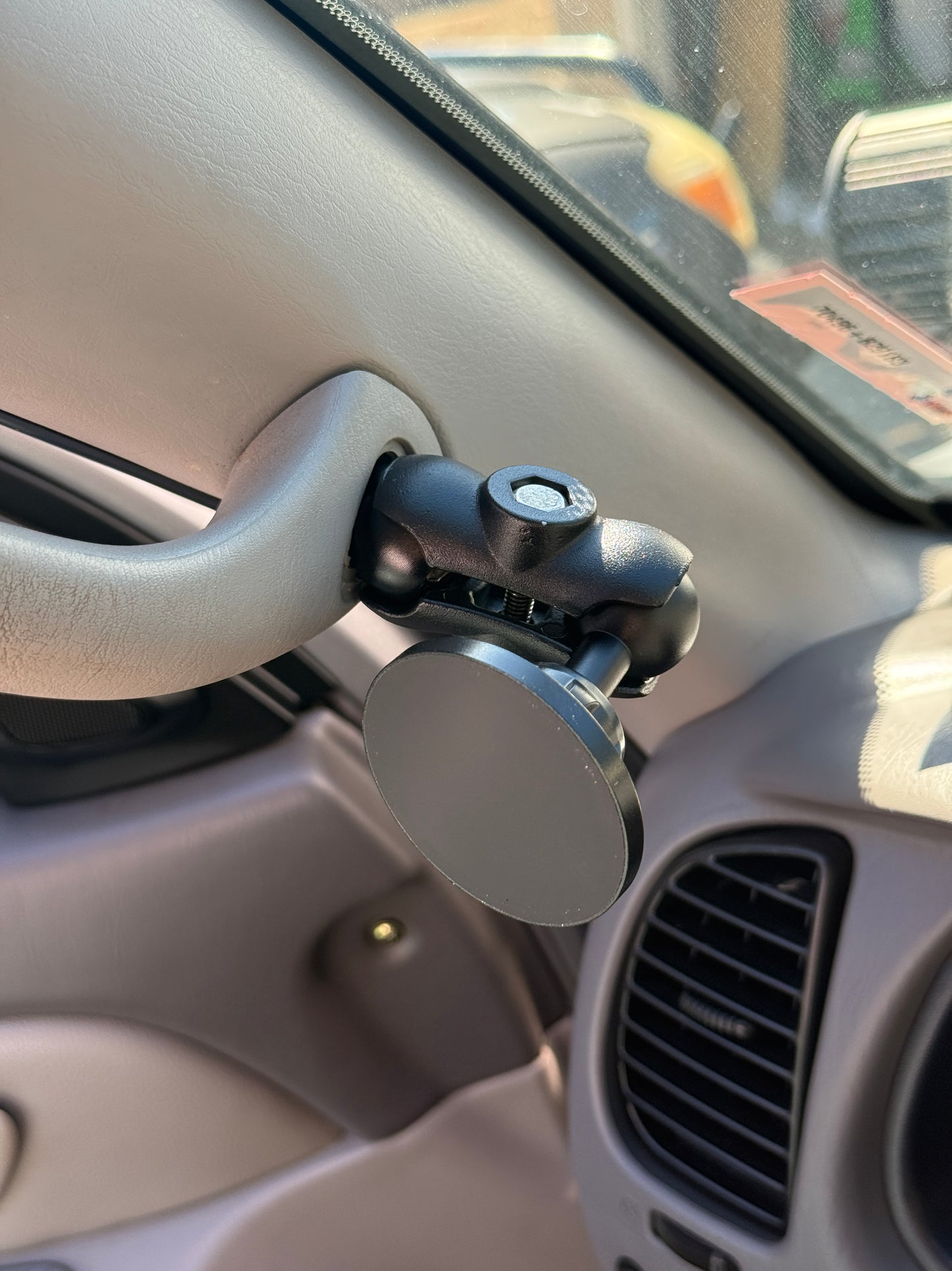 1st gen Sequoia A Pillar Mount