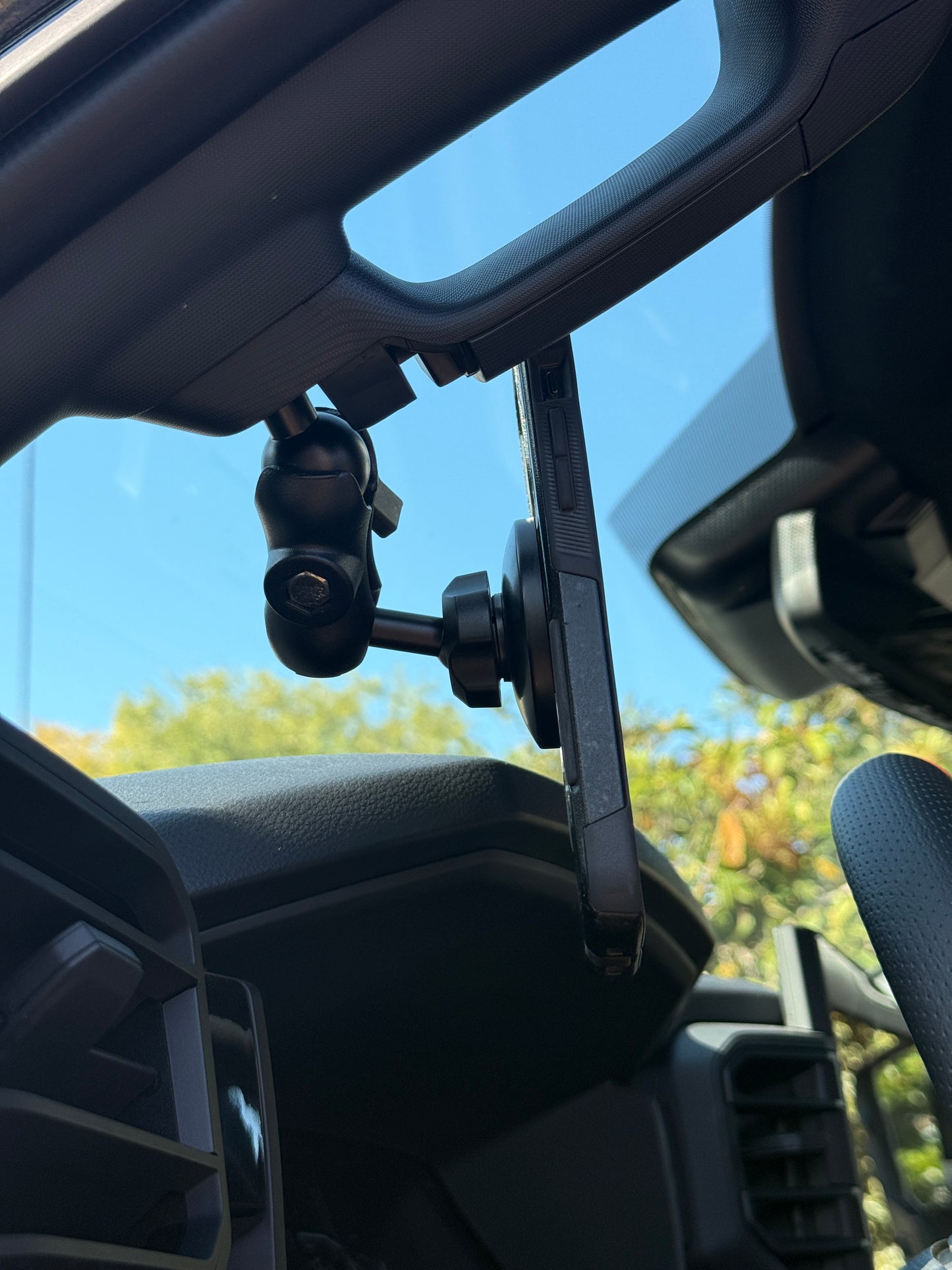 3rd gen Tundra A Pillar Mount