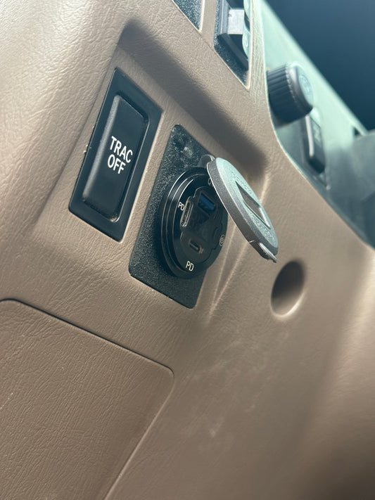 3rd gen 4runner Mini Power Panel (Big)