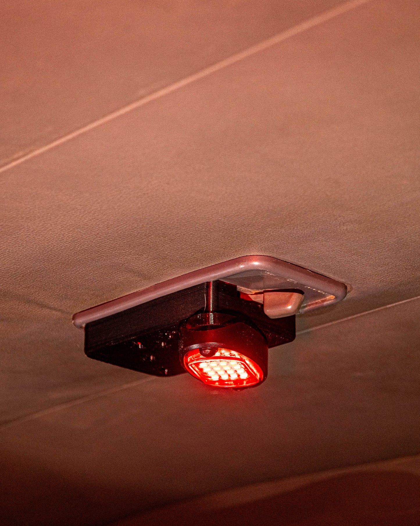 2nd gen 4runner Center Dome Light Upgrade