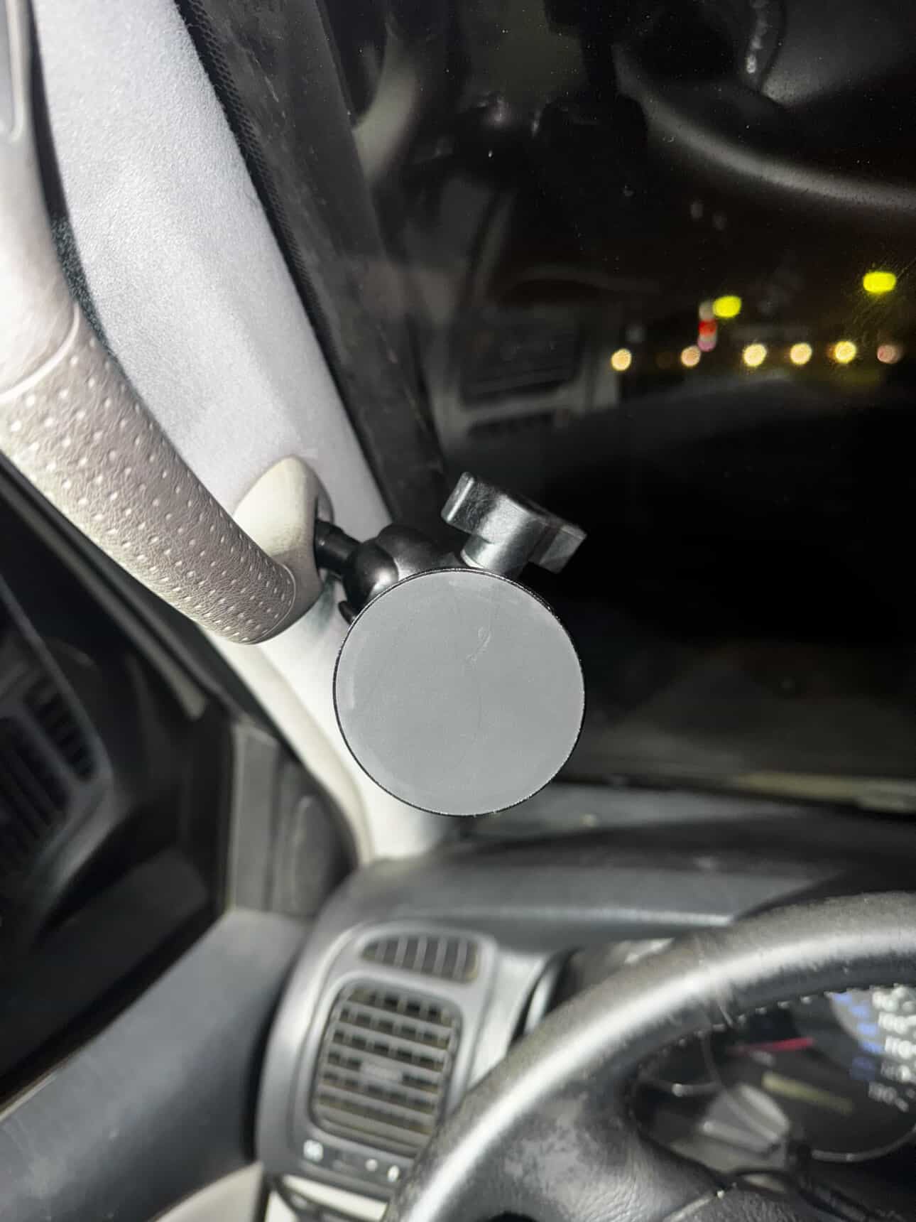 100 Series Land Cruiser A-Pillar Mount | OEM Upgrade