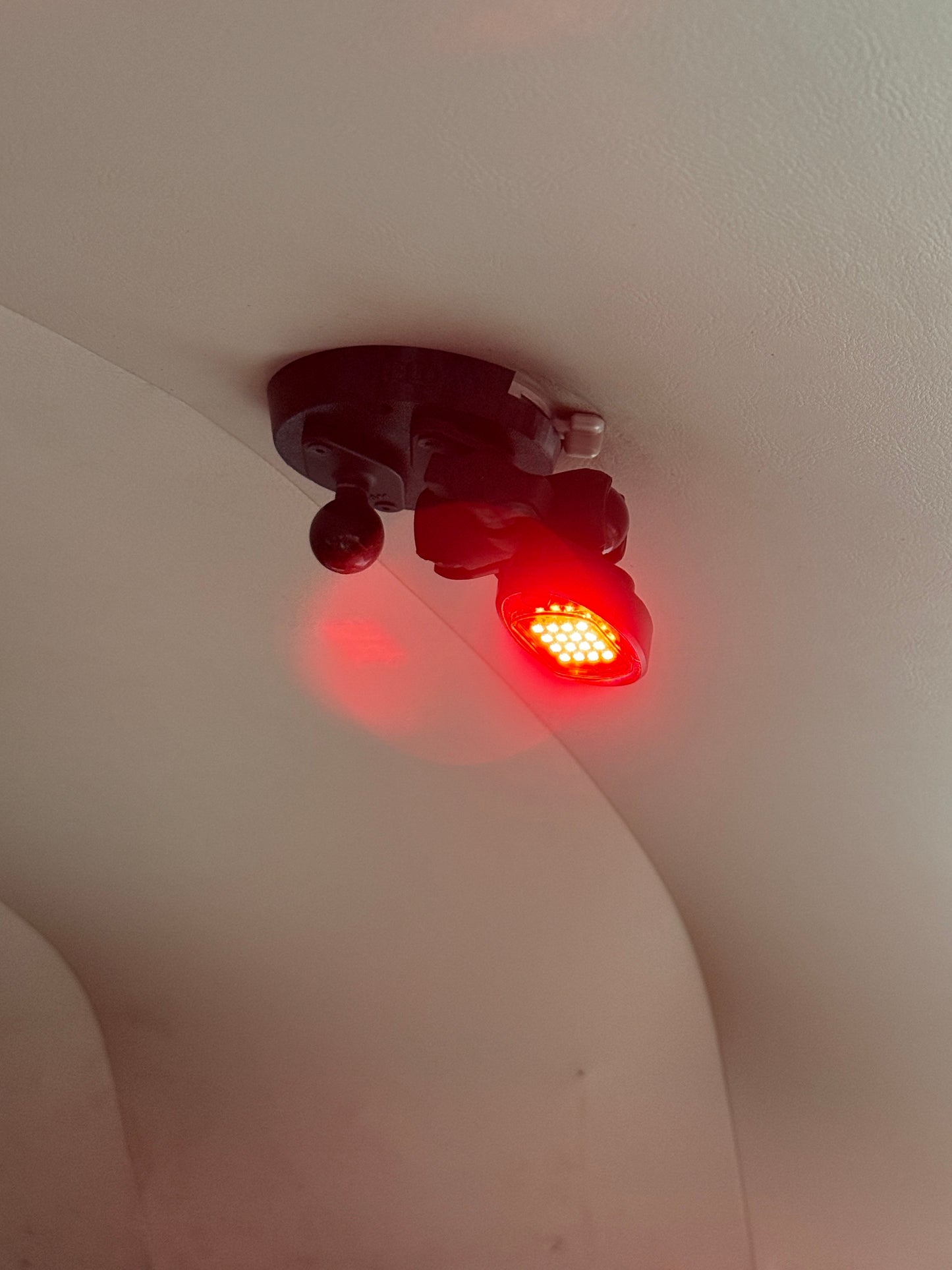 Safari Partol Center Dome Light Upgrade