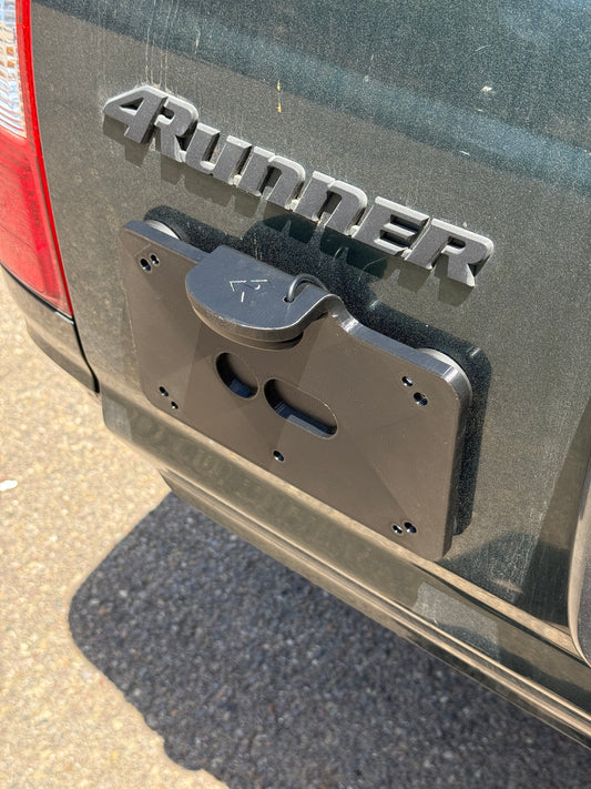 Magnetic License Plate Mount