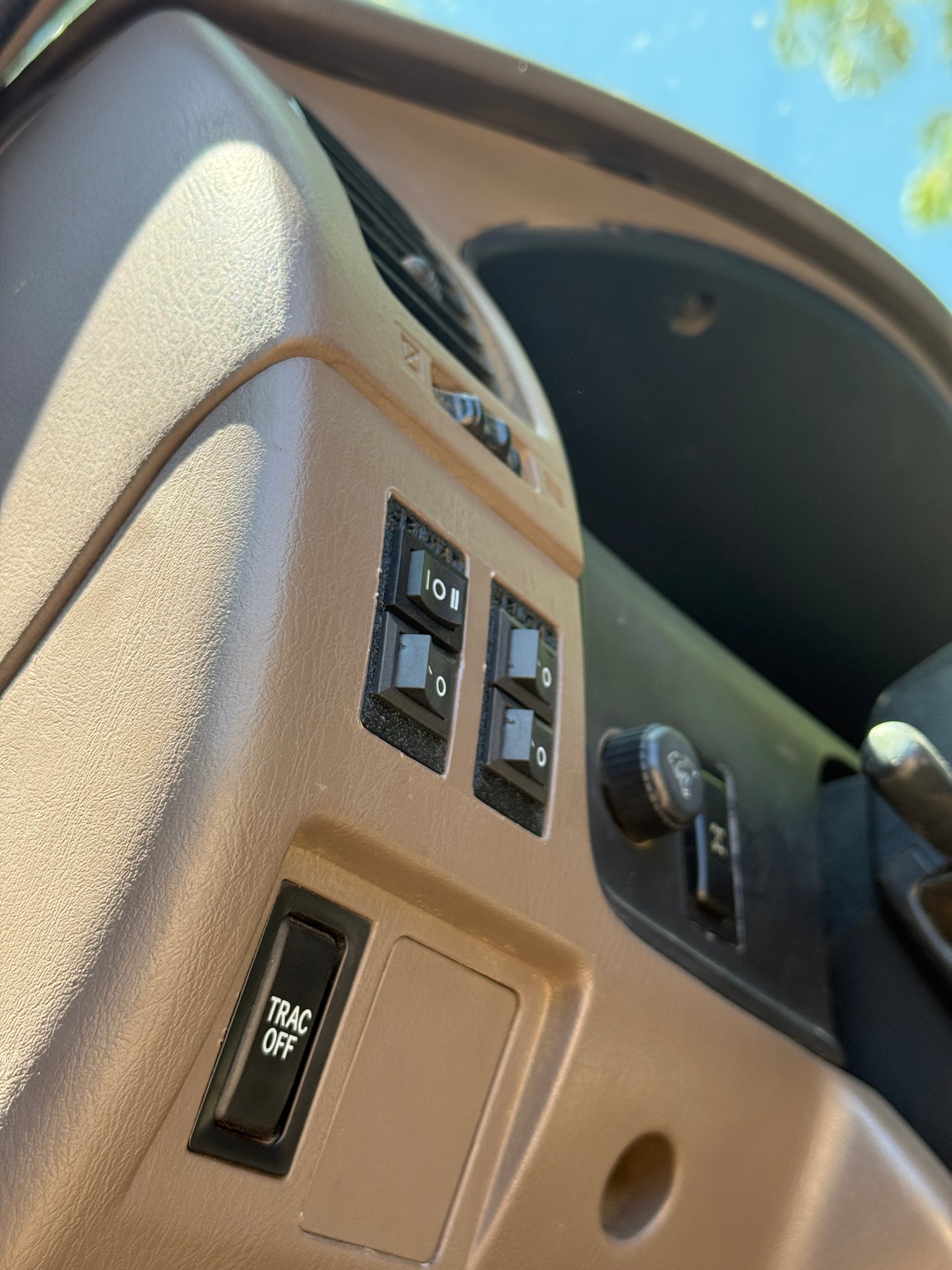 1st gen Tundra Mini Switch Panel