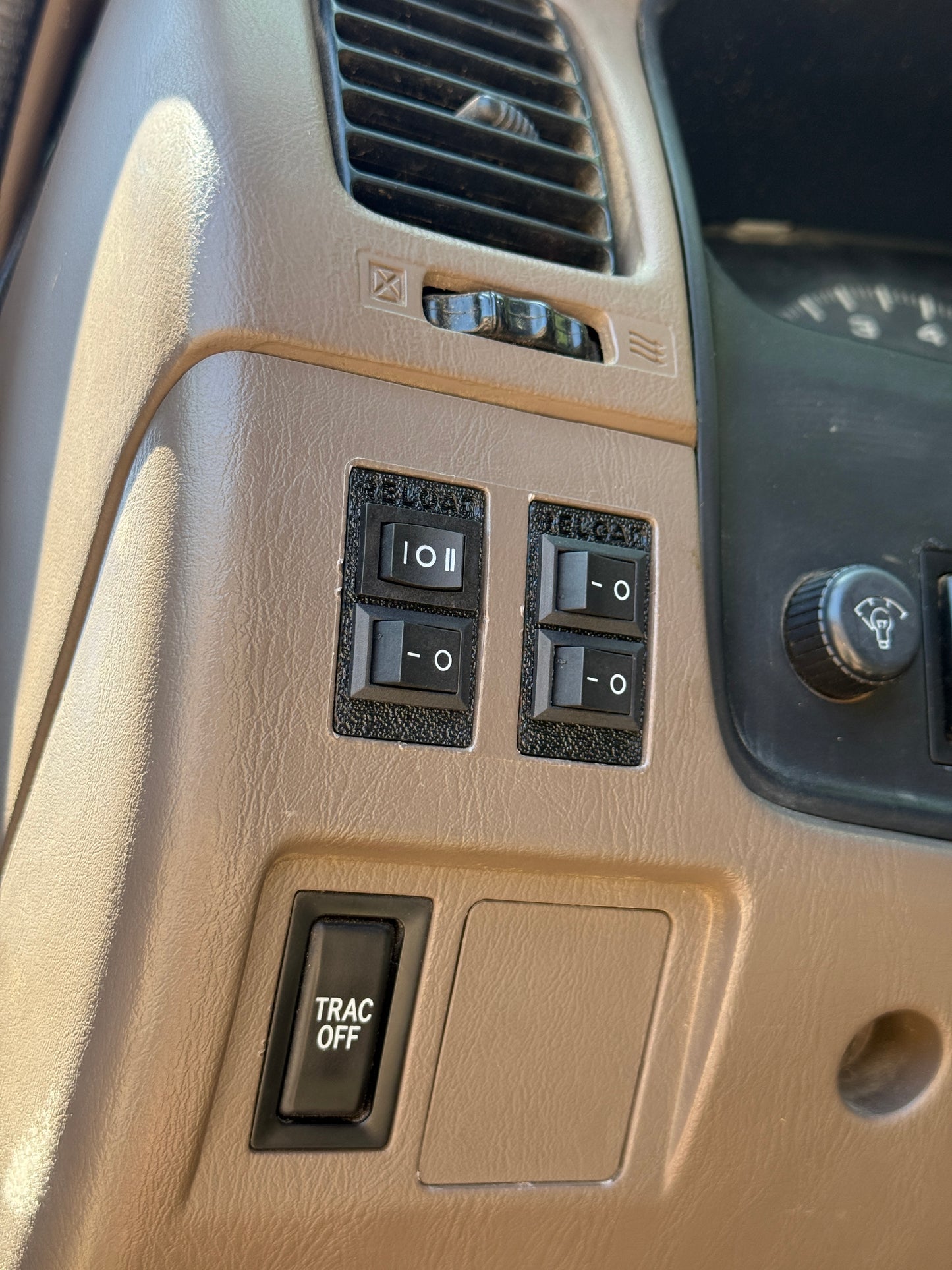 1st gen Tundra Mini Switch Panel