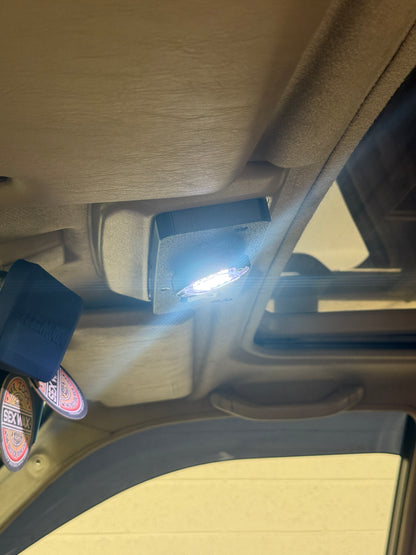 80 Series Land Cruiser Front Dome Light (Lift Back) | OEM Upgrade