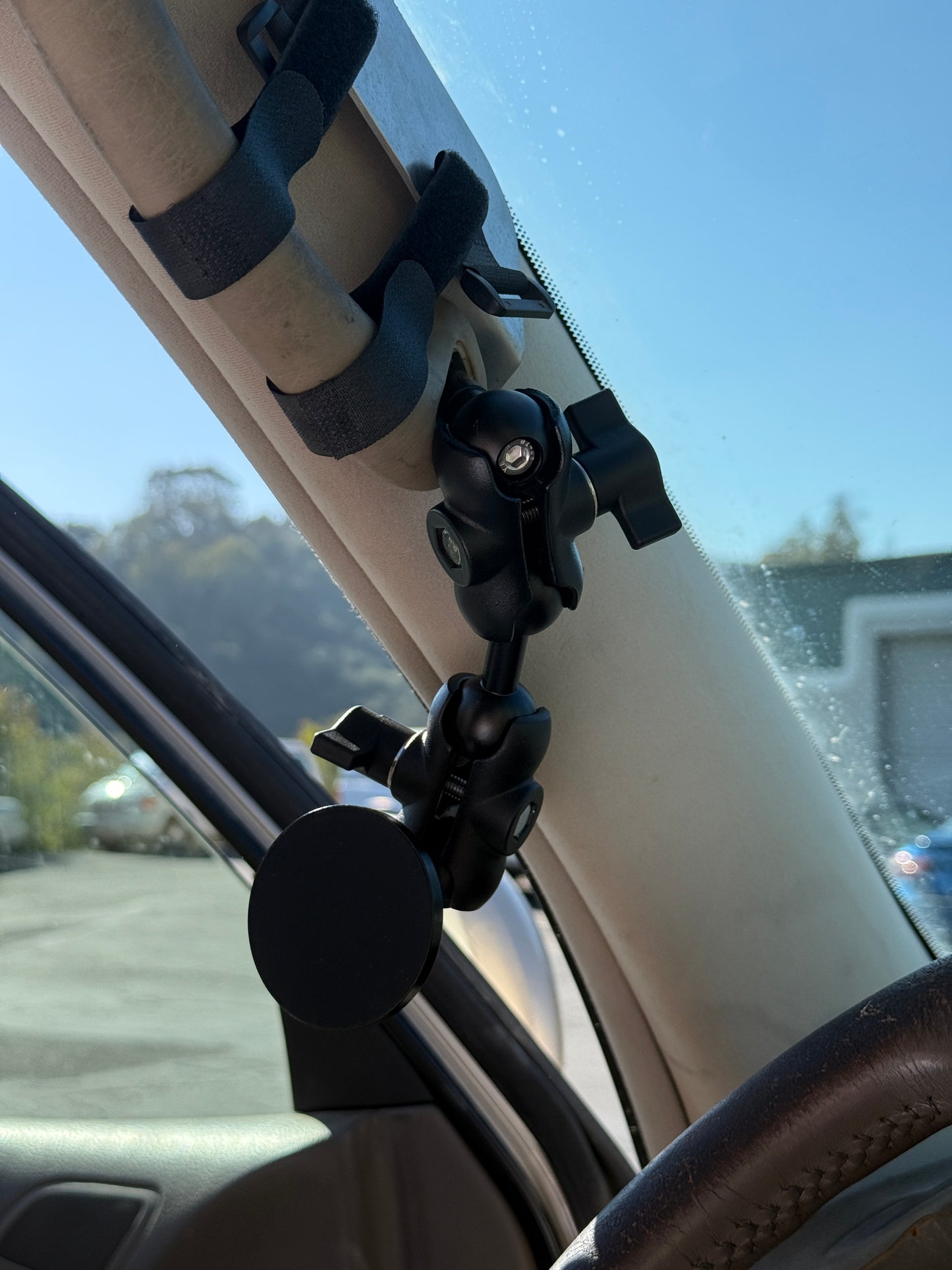 GX 470 Lexus A-Pillar Mount | OEM Upgrade