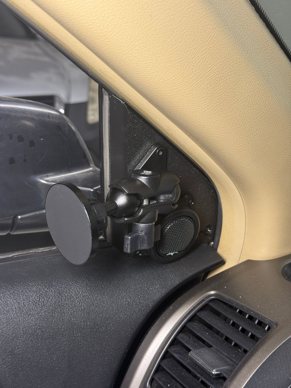 3rd Gen CRV Phone & Accessory Door Panel Mount