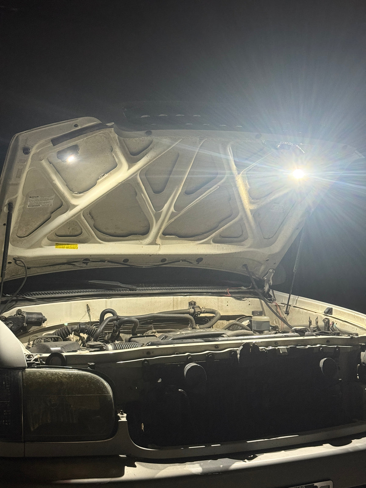 1st gen Sequoia Hood Light Kit