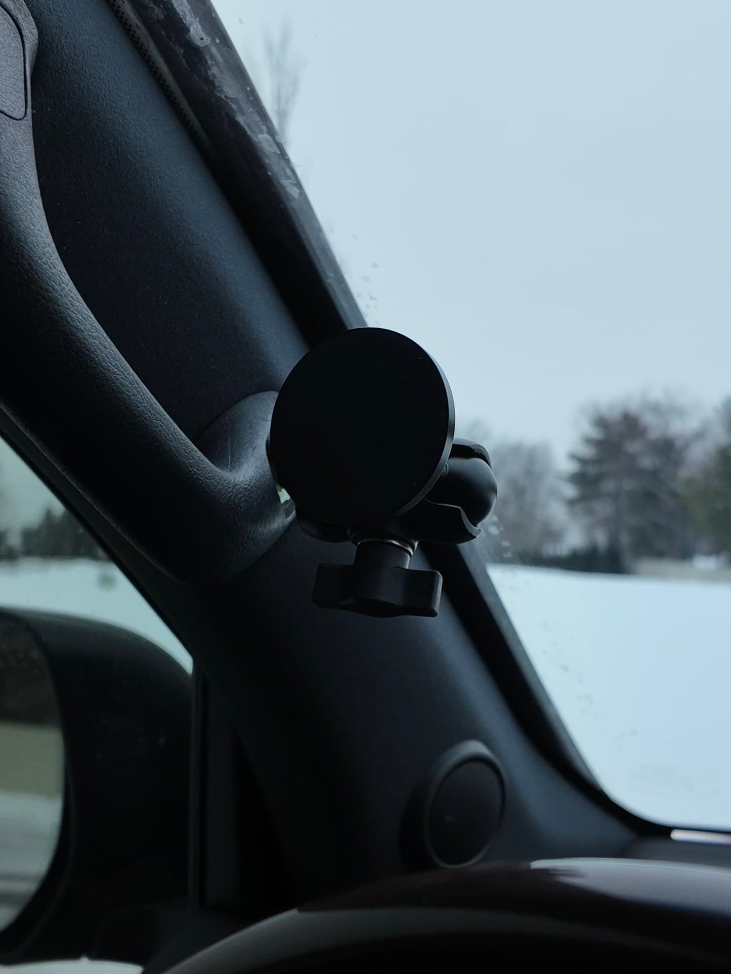 200 Series Land Cruiser A-Pillar Mount | OEM Upgrade