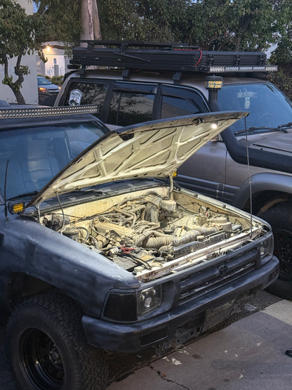 5th gen Toyota Pickup Hood Light Kit