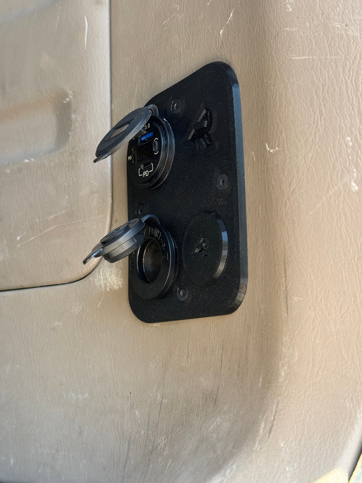 3rd gen 4runner Cargo Power Panel | OEM Upgrade