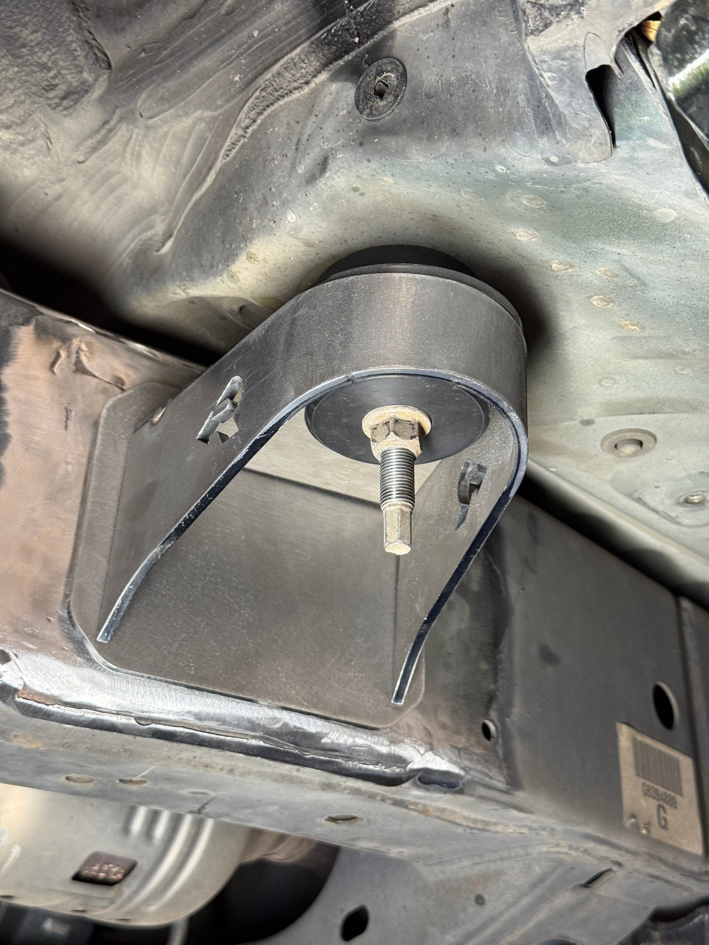 2nd gen Tacoma Cab Mount Relocation