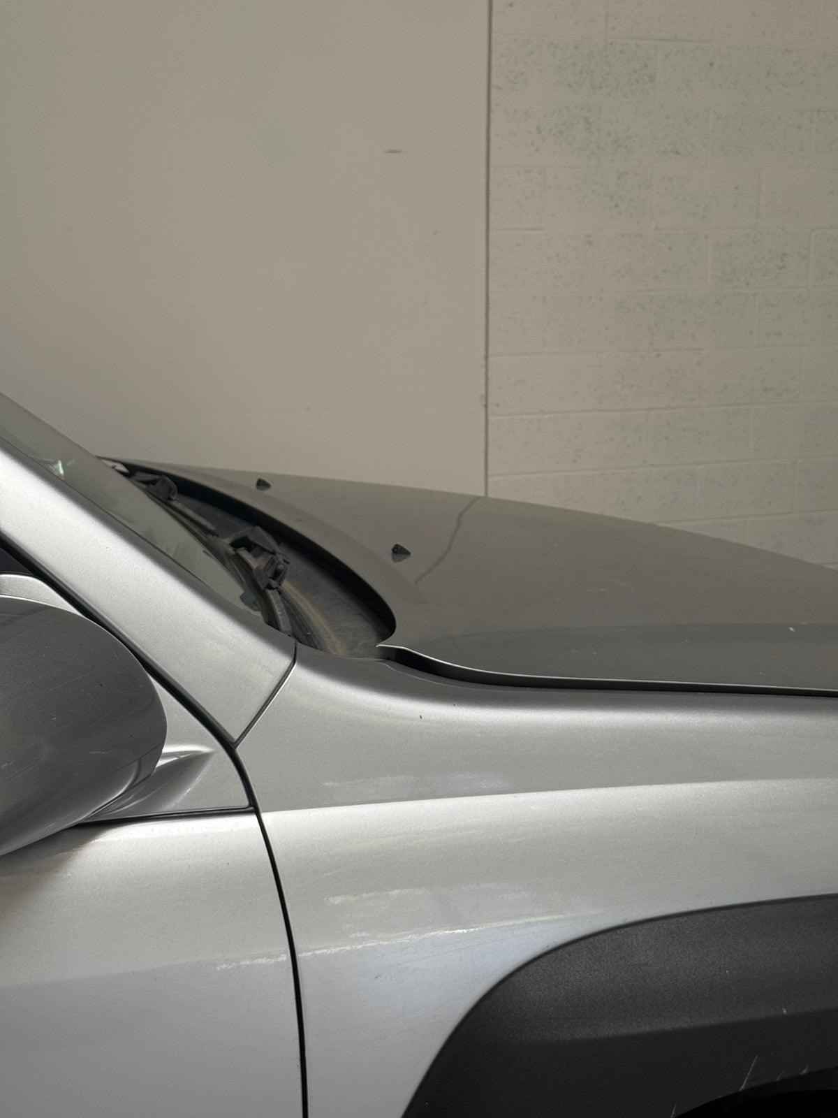 GX 470 Hood Riser Kit