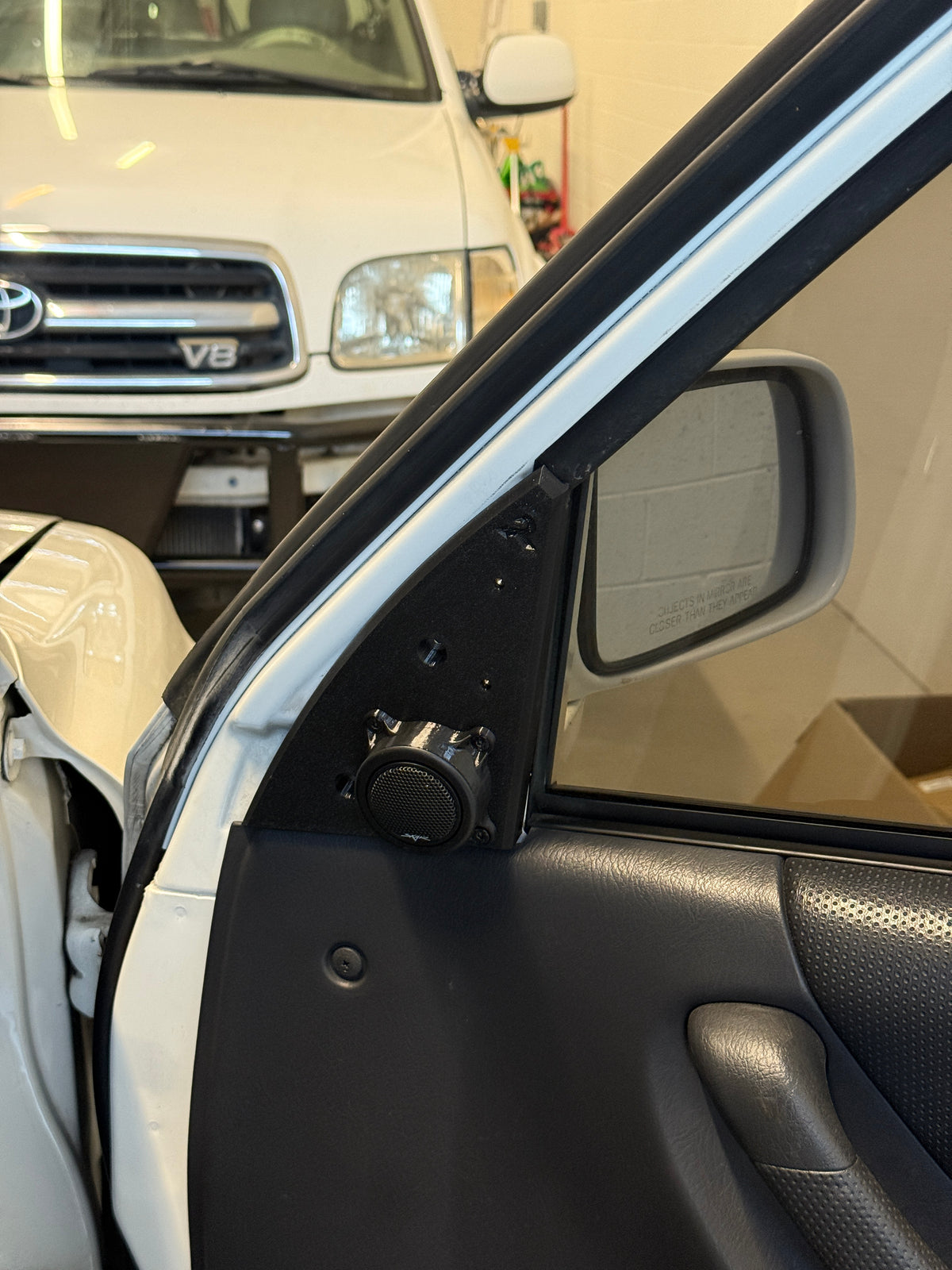 1st Gen CRV Phone & Accessory Door Panel Mount