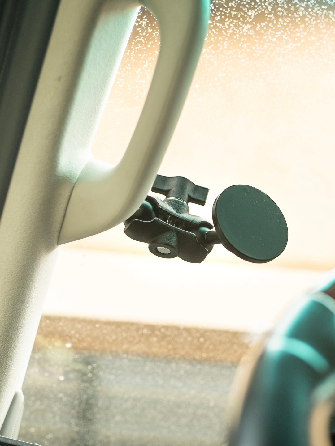 Lexus GX 460 A-Pillar Mount | OEM Upgrade