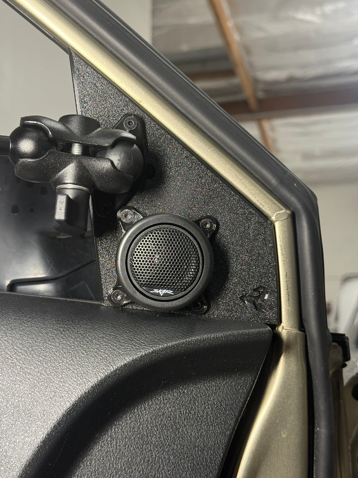 3rd Gen CRV Phone & Accessory Door Panel Mount
