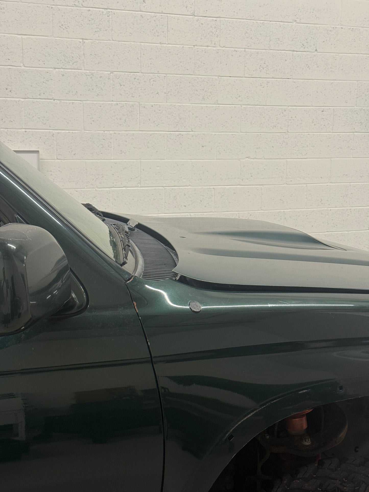 3rd gen 4runner Hood Riser Kit