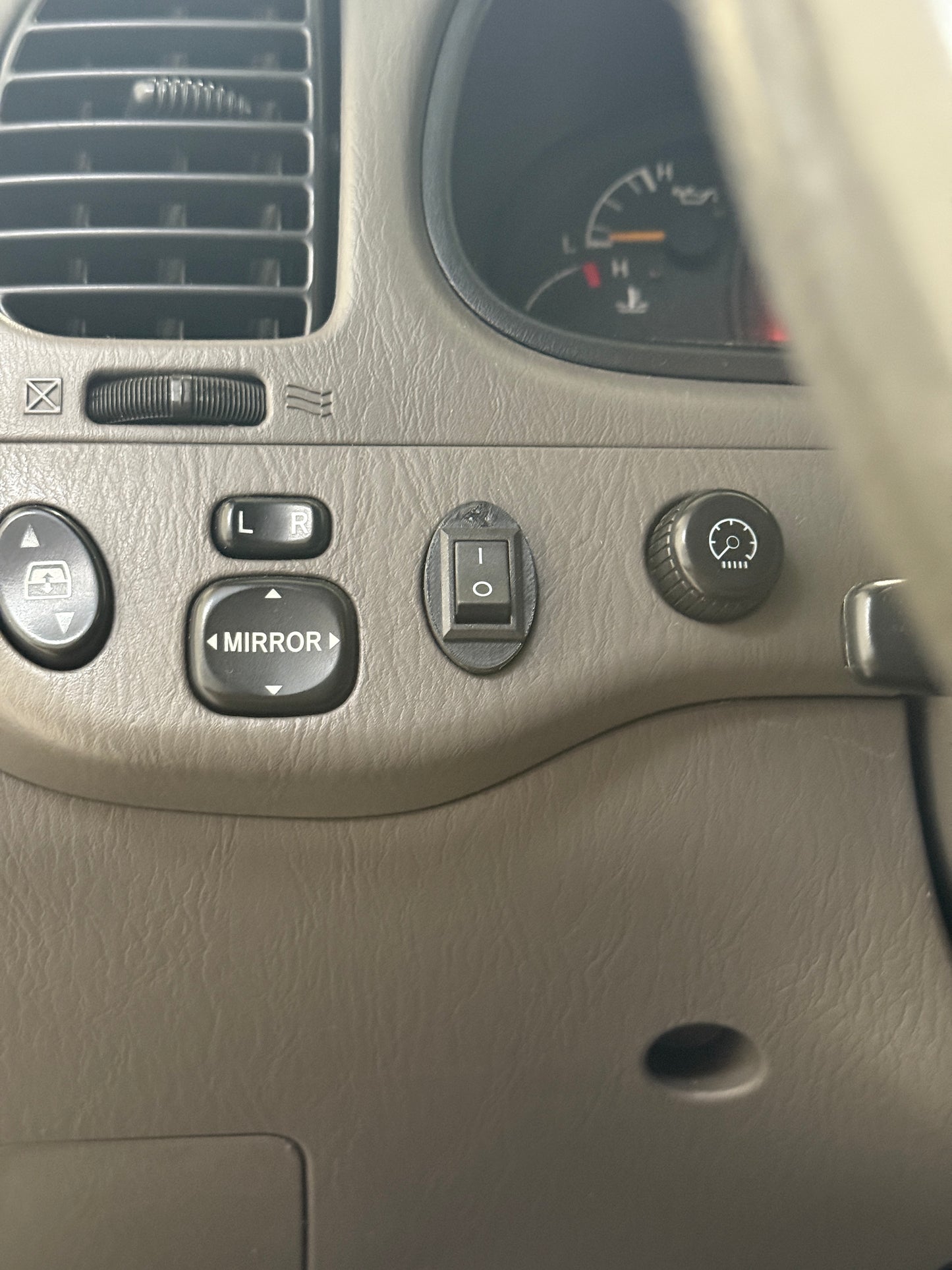 1st Gen Toyota Tundra Oval Mini Switch Panel | OEM Upgrade