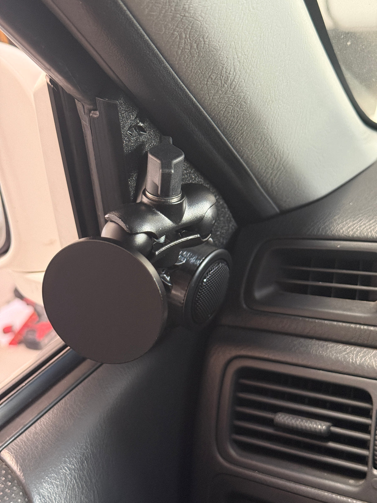 1st Gen CRV Phone & Accessory Door Panel Mount