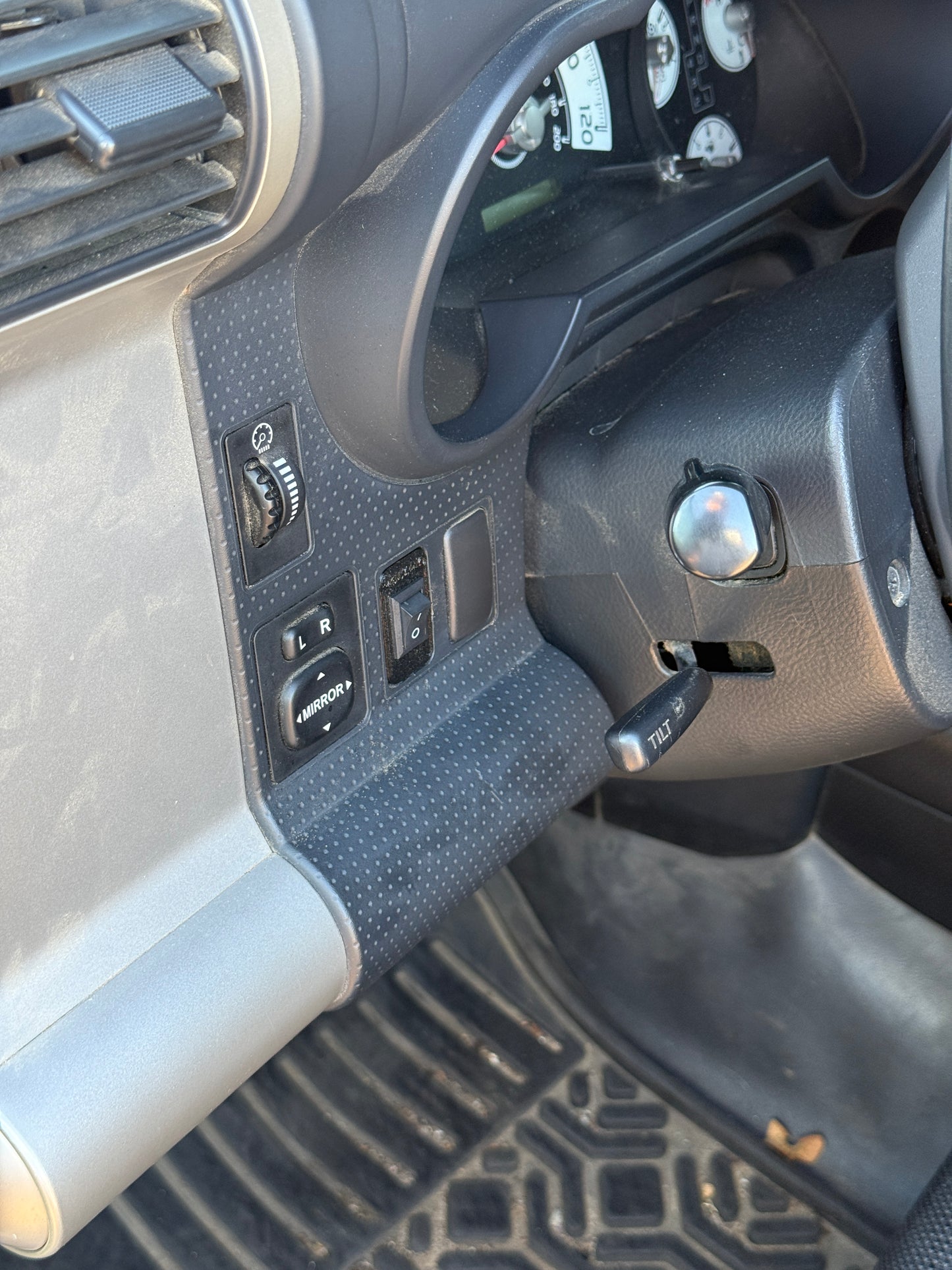 FJ Cruiser Mini Switch Panel