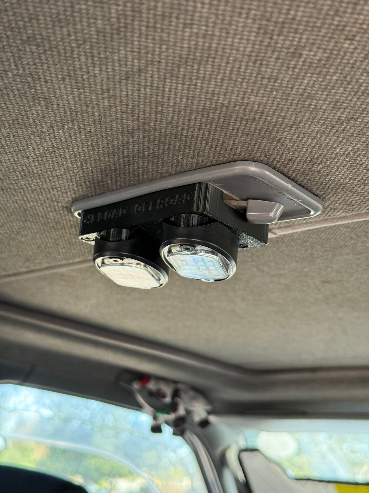 2nd gen 4runner Center Dome Light Upgrade