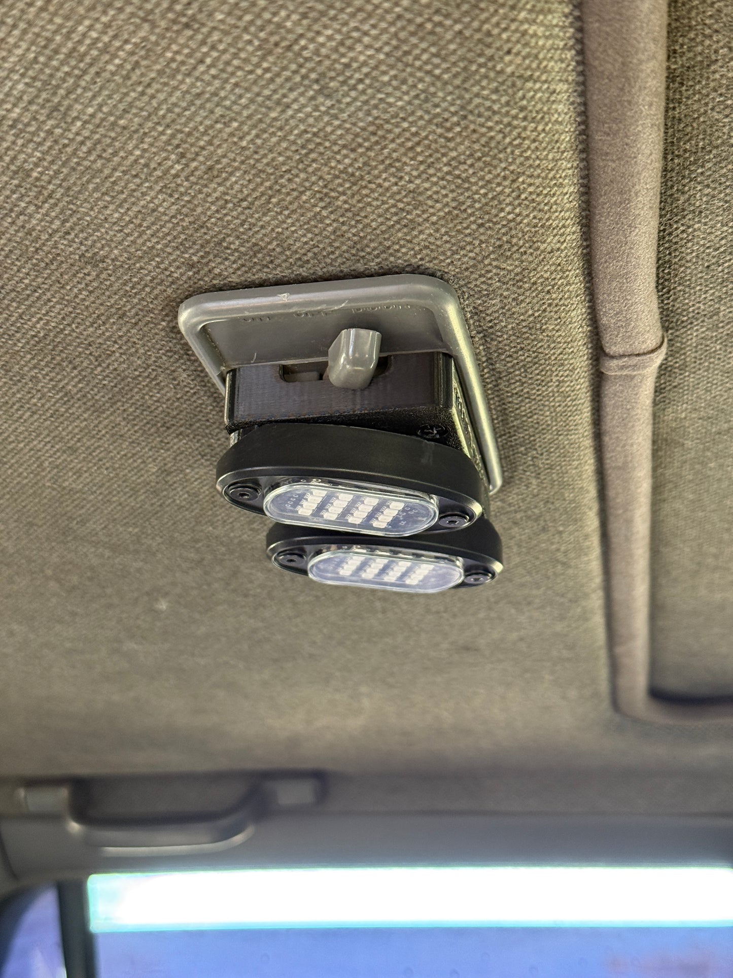 1st Gen Toyota 4Runner Center Dome Light | OEM Upgrade