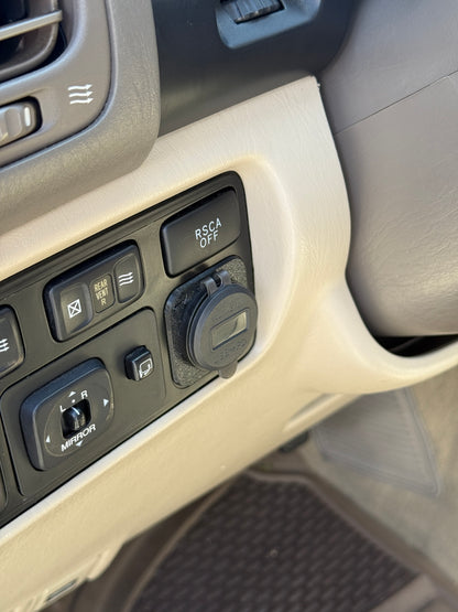 100 Series Land Cruiser Front Power Panel | OEM Upgrade