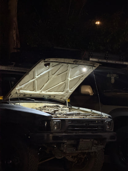 5th gen Toyota Pickup Hood Light Kit